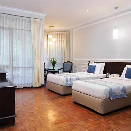 Puteri Gunung Hotel Lembang Buitenkant foto