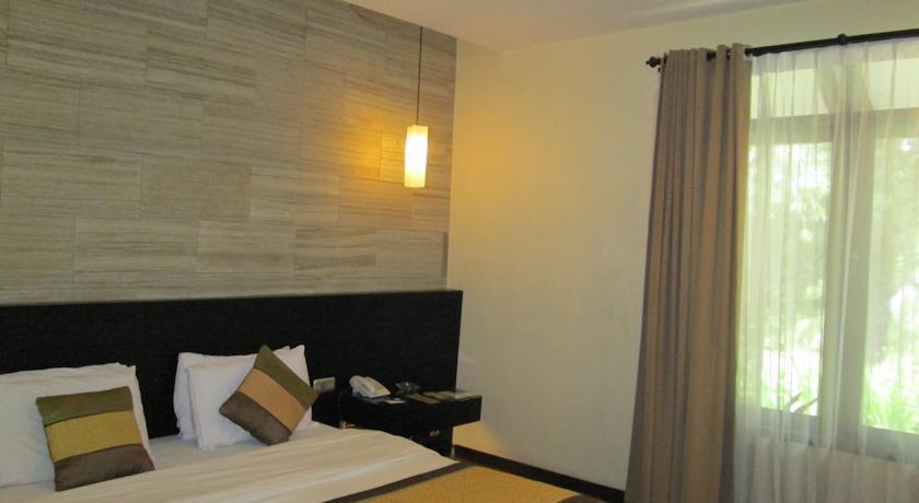 Puteri Gunung Hotel Lembang Buitenkant foto