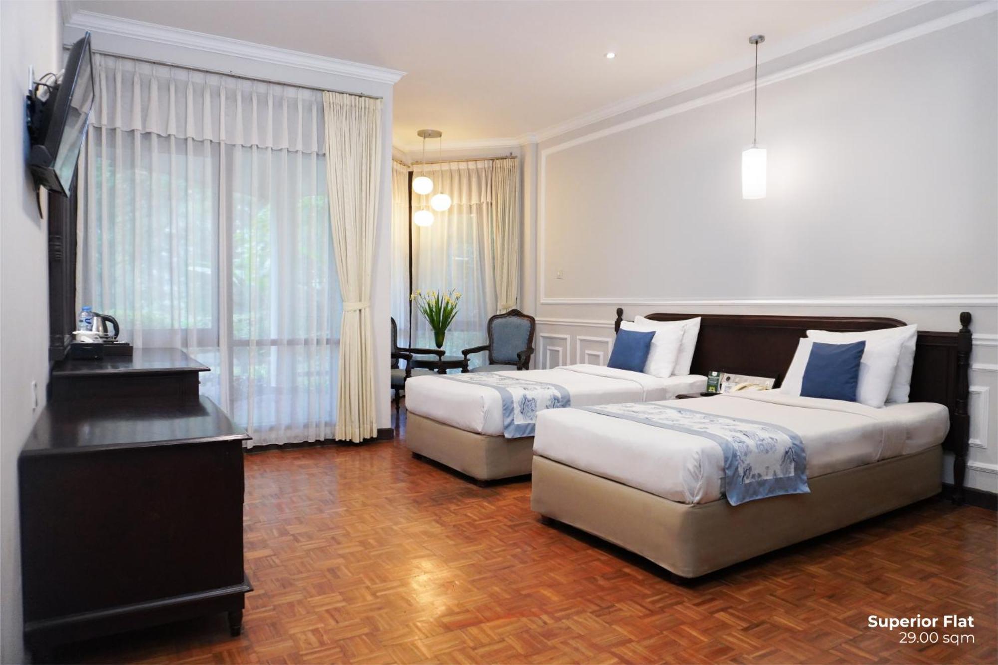 Puteri Gunung Hotel Lembang Buitenkant foto