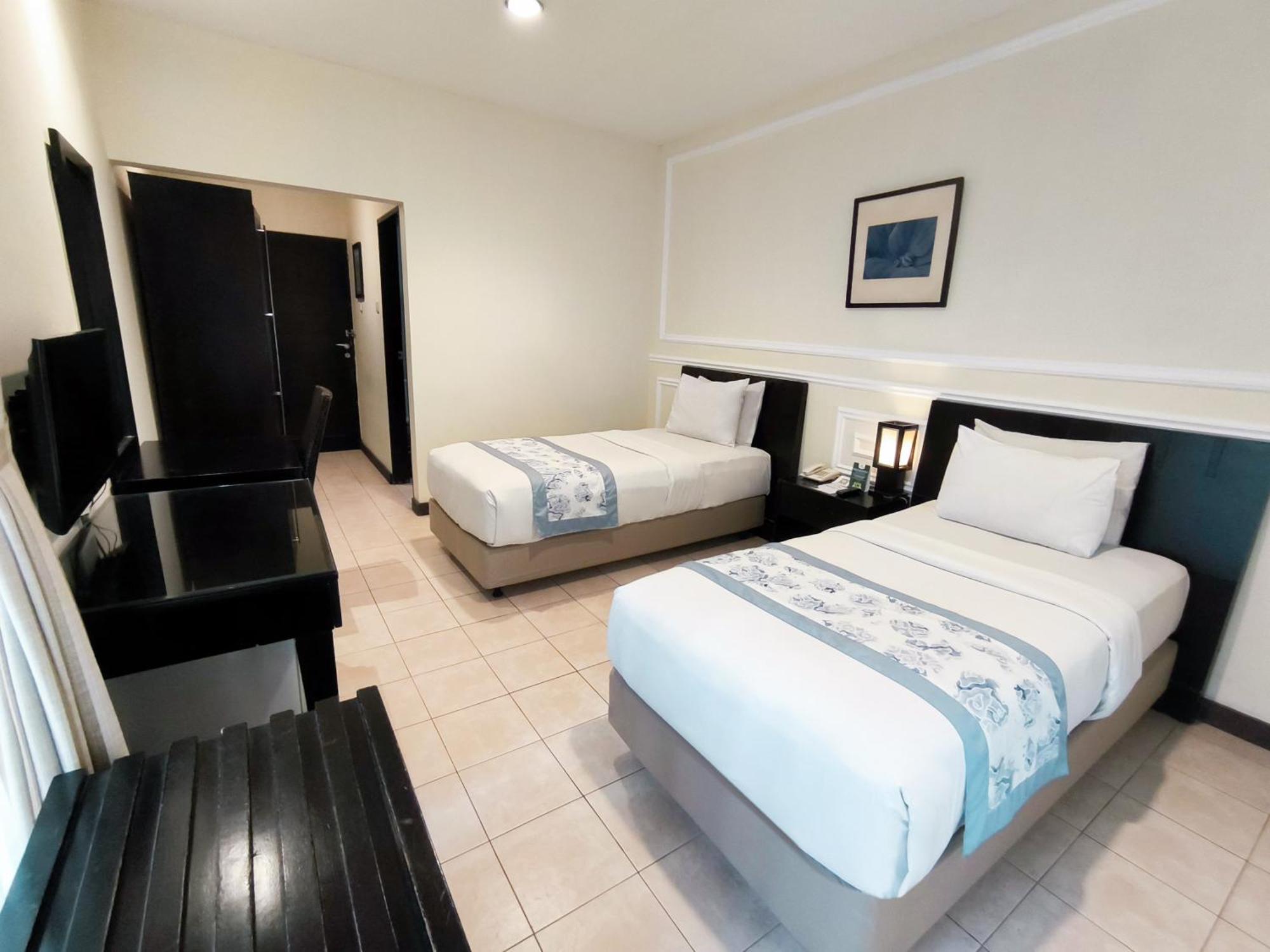 Puteri Gunung Hotel Lembang Buitenkant foto