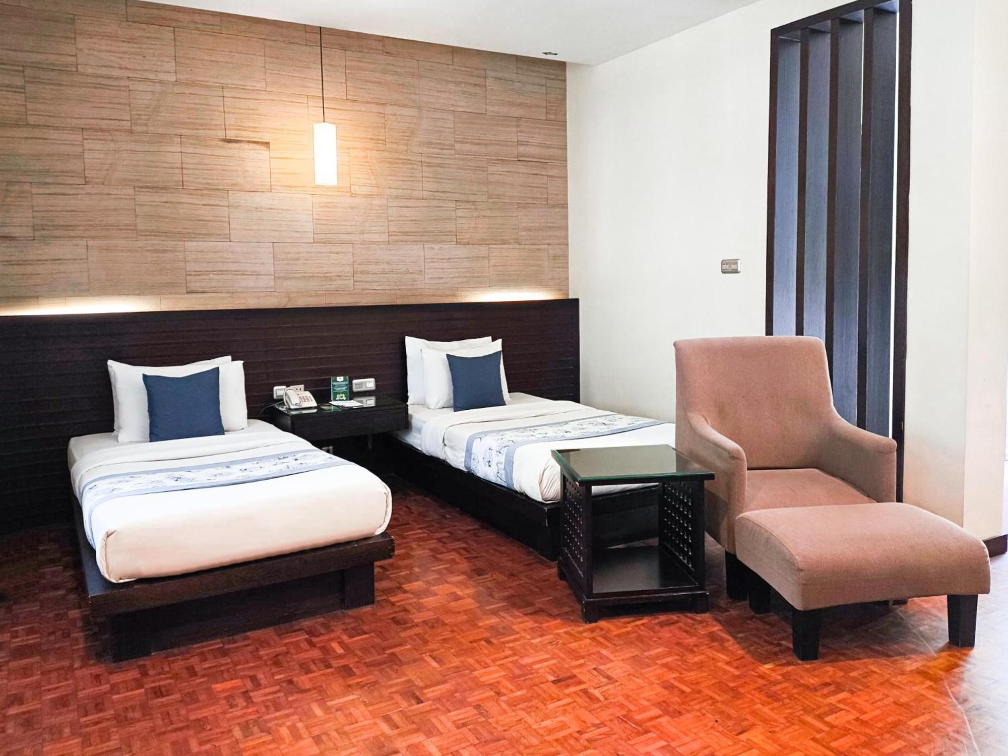 Puteri Gunung Hotel Lembang Buitenkant foto