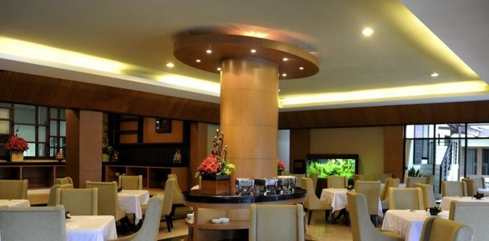 Puteri Gunung Hotel Lembang Buitenkant foto