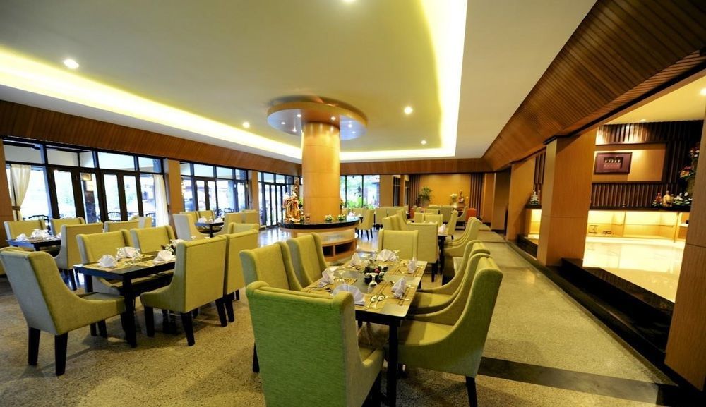 Puteri Gunung Hotel Lembang Buitenkant foto