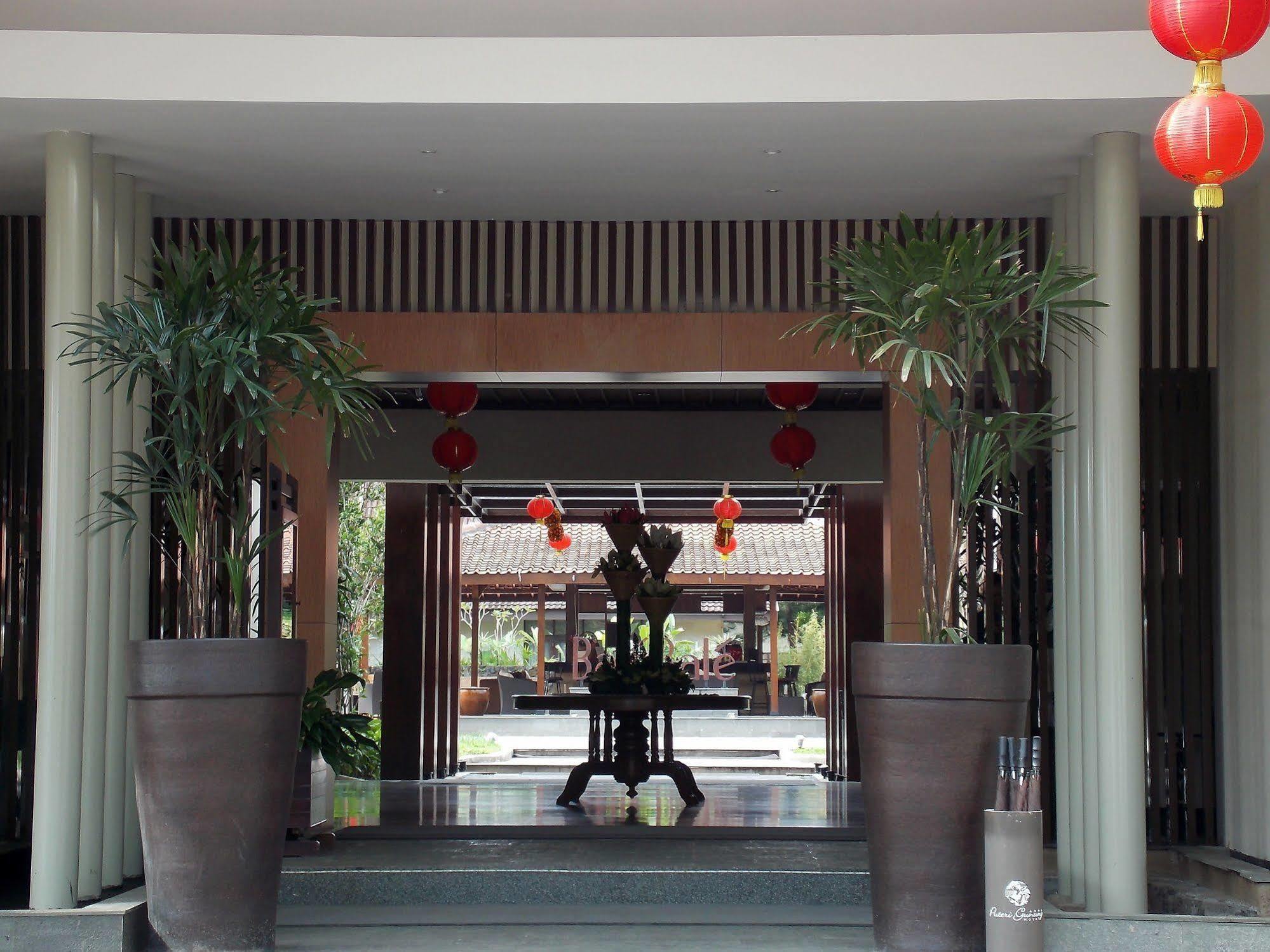 Puteri Gunung Hotel Lembang Buitenkant foto